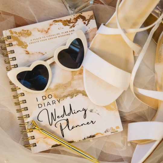 Wedding Planner Book & Diamond Pen