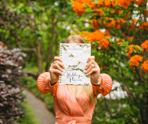 Wedding Planner Book & Diamond Pen - Image 11