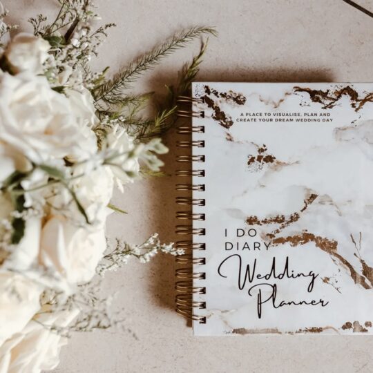 Wedding Planner Book (2.0)