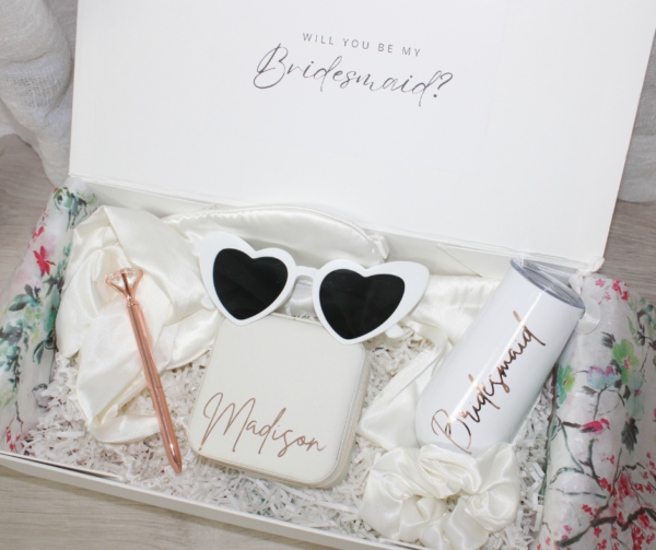 Bridesmaid 'Keepsake' Gift Box - Image 2