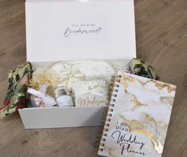 Bride & Besties Bundle: FREE #1 Wedding Planner - Image 5