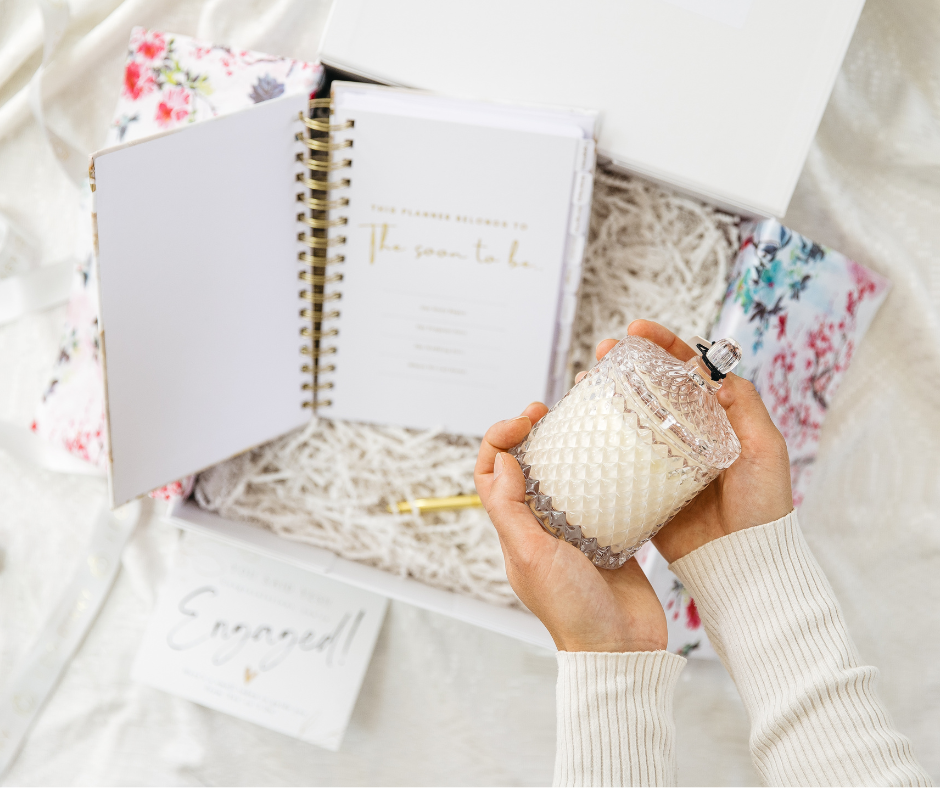 Wedding Planner & Candle Keepsake Box