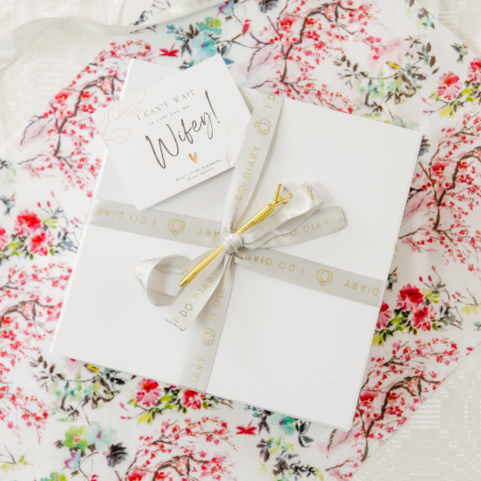 Wedding Planner & Candle Keepsake Box