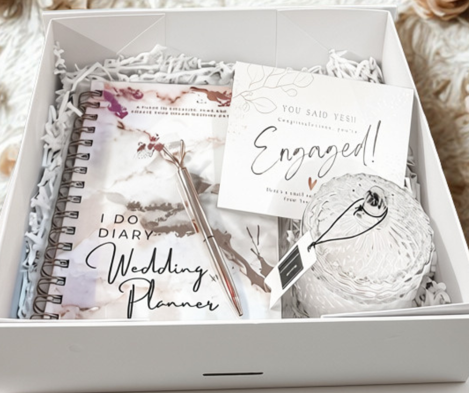 Wedding Planner & Candle Keepsake Box